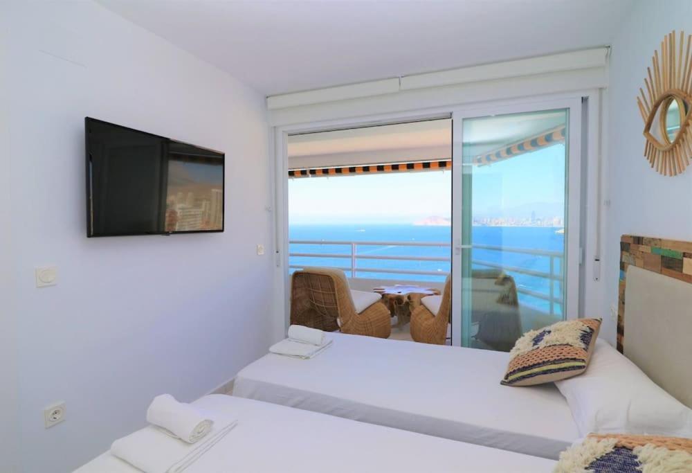 Luxurious 2-Bedroom Apt With Stunning Views, 1St Line On Levante Beach, Бенидорм Экстерьер фото