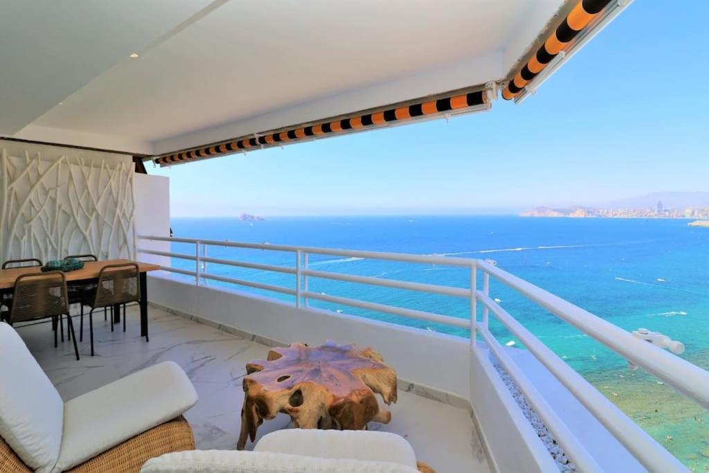 Luxurious 2-Bedroom Apt With Stunning Views, 1St Line On Levante Beach, Бенидорм Экстерьер фото