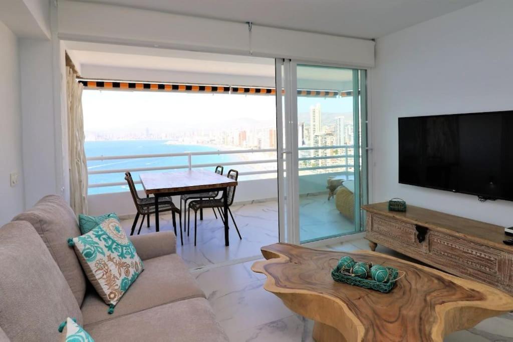 Luxurious 2-Bedroom Apt With Stunning Views, 1St Line On Levante Beach, Бенидорм Экстерьер фото