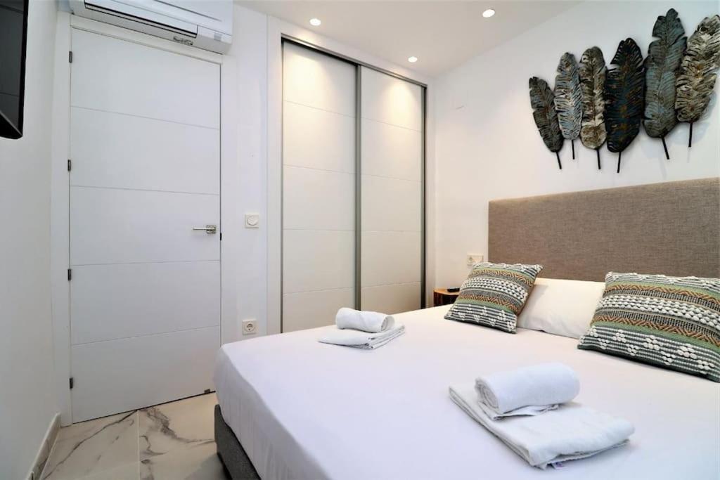 Luxurious 2-Bedroom Apt With Stunning Views, 1St Line On Levante Beach, Бенидорм Экстерьер фото